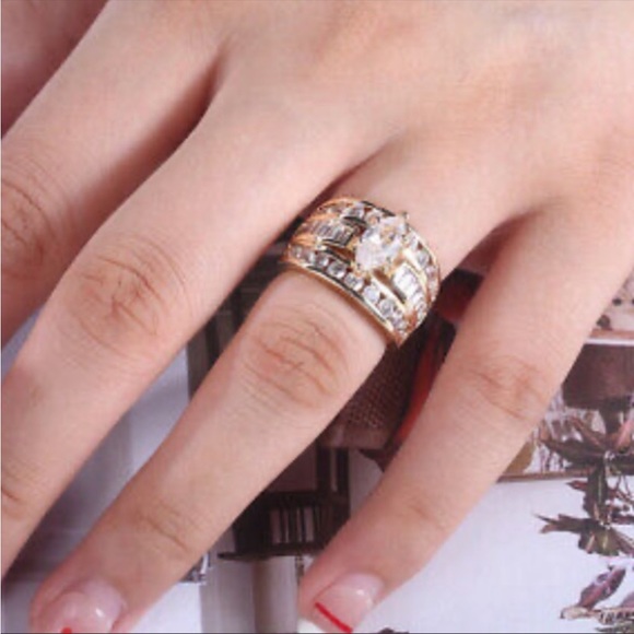 New Luxury 18k Gold Plated for Women Ring - Picture 3 of 3